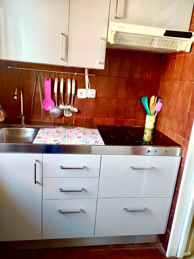 Atico Isaac Albeniz Apartamento La Pineda 0*,  Espanha